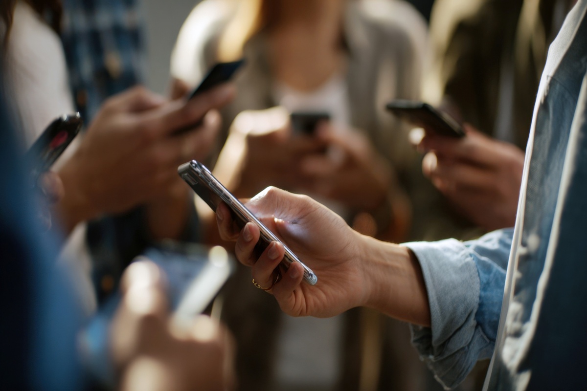 People using mobile phones.